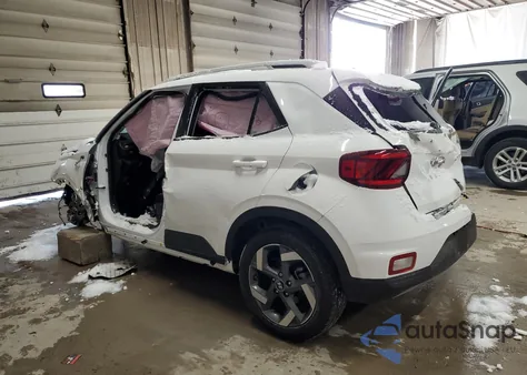 2024 Hyundai Venue Sel z USA, uszkodzony, nr VIN KMHRC8A34RU295014